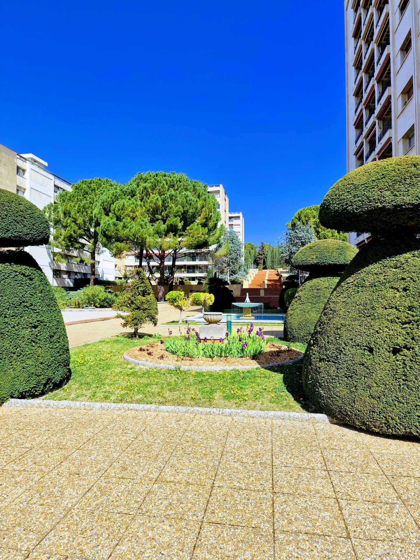 F2 AIX EN PROVENCE